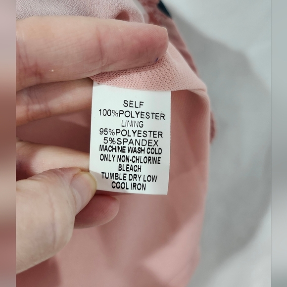 Full Moon Maternity NWT Sleeveless Top Size Medium Pink Teal Floral Cross Back - Picture 4 of 5